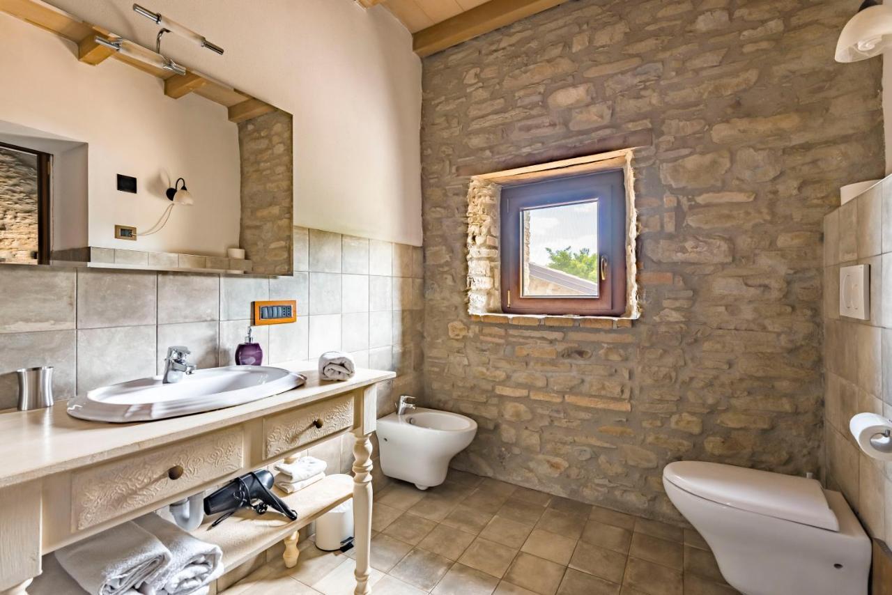 Agriturismo Il Salice Tizzano Val Parma Екстериор снимка