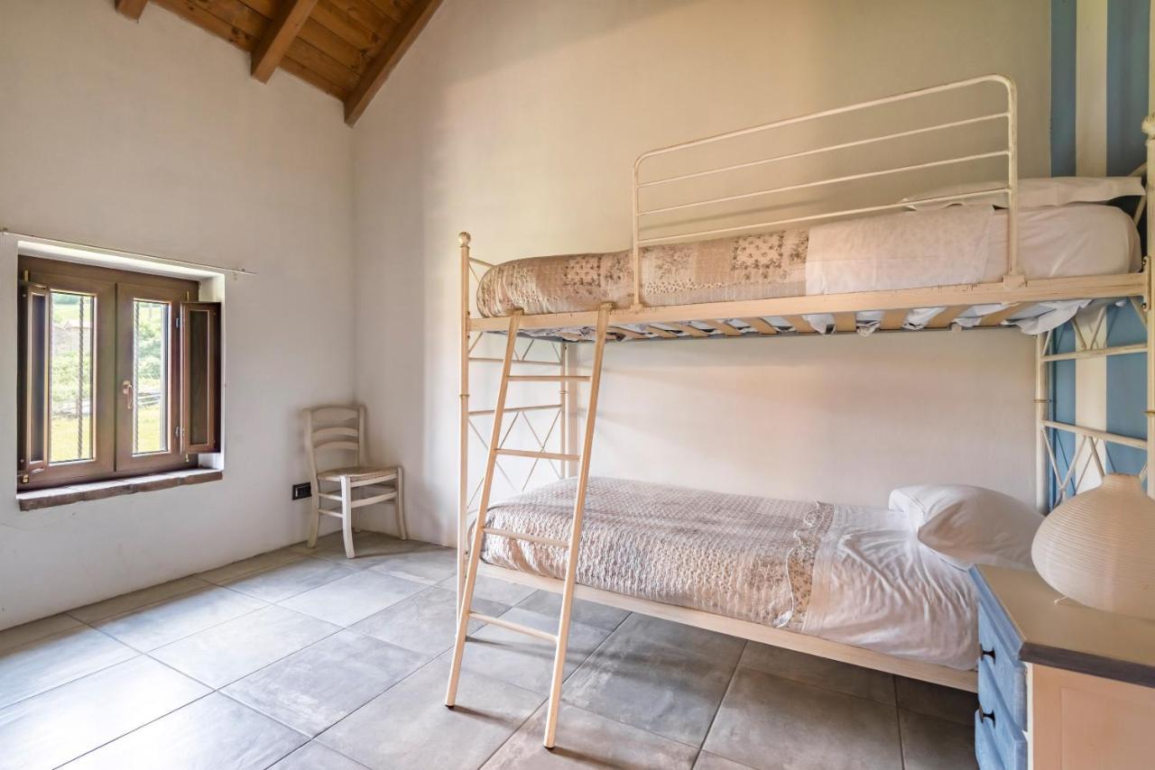 Agriturismo Il Salice Tizzano Val Parma Екстериор снимка