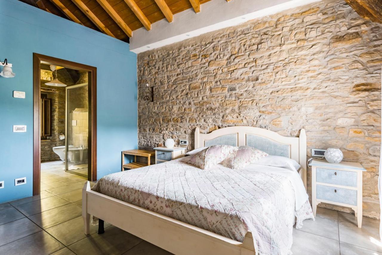 Agriturismo Il Salice Tizzano Val Parma Екстериор снимка