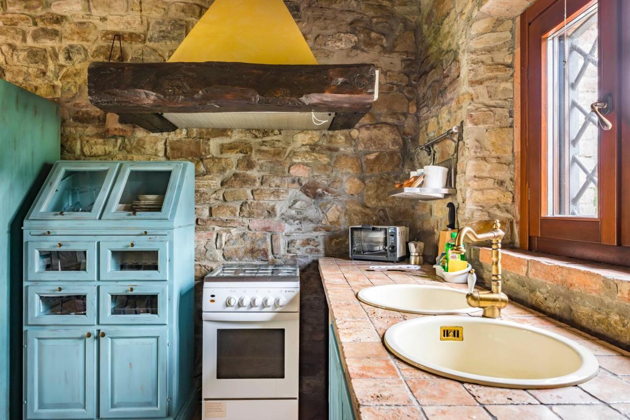 Agriturismo Il Salice Tizzano Val Parma Екстериор снимка