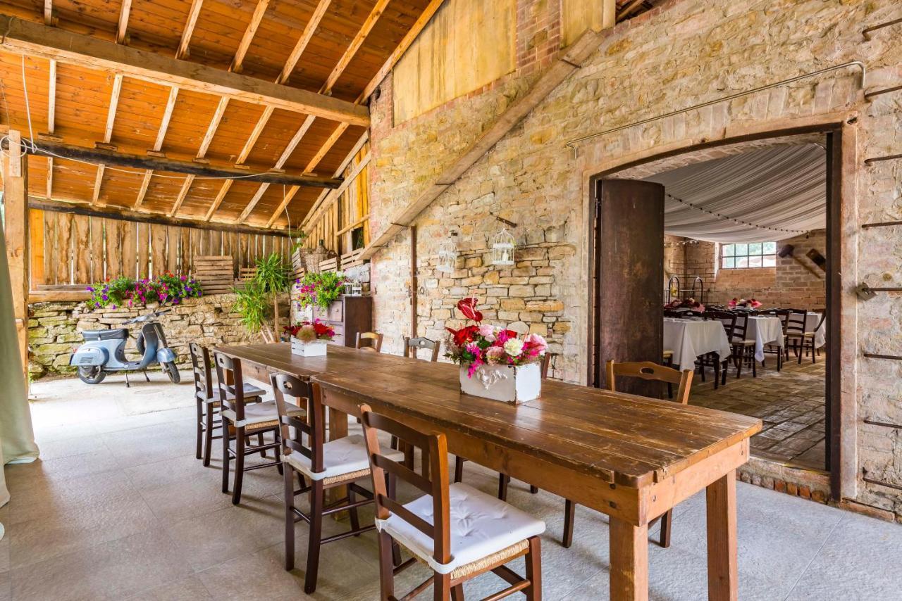 Agriturismo Il Salice Tizzano Val Parma Екстериор снимка