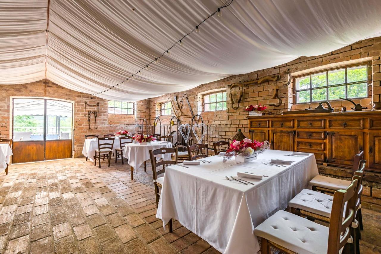 Agriturismo Il Salice Tizzano Val Parma Екстериор снимка