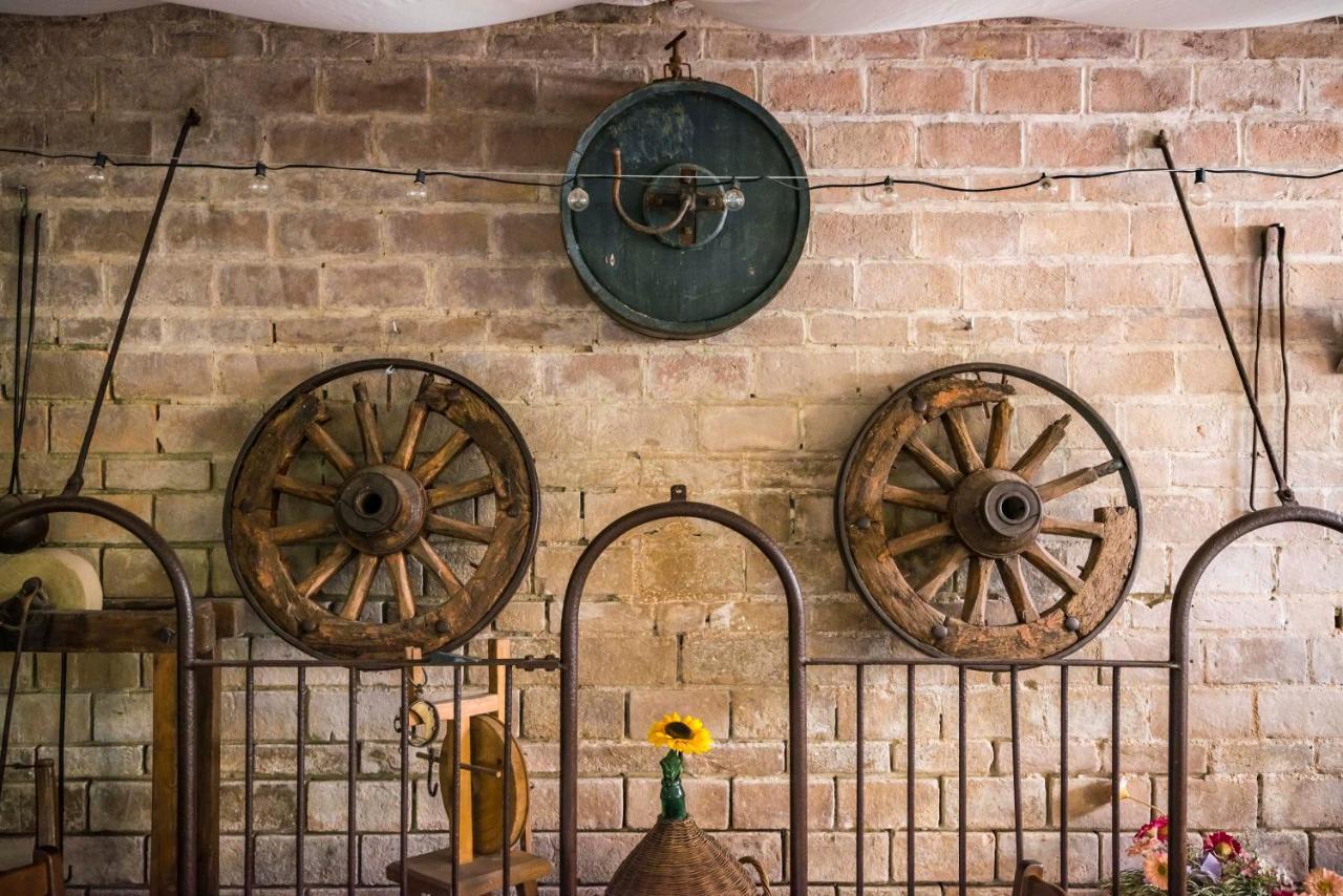 Agriturismo Il Salice Tizzano Val Parma Екстериор снимка