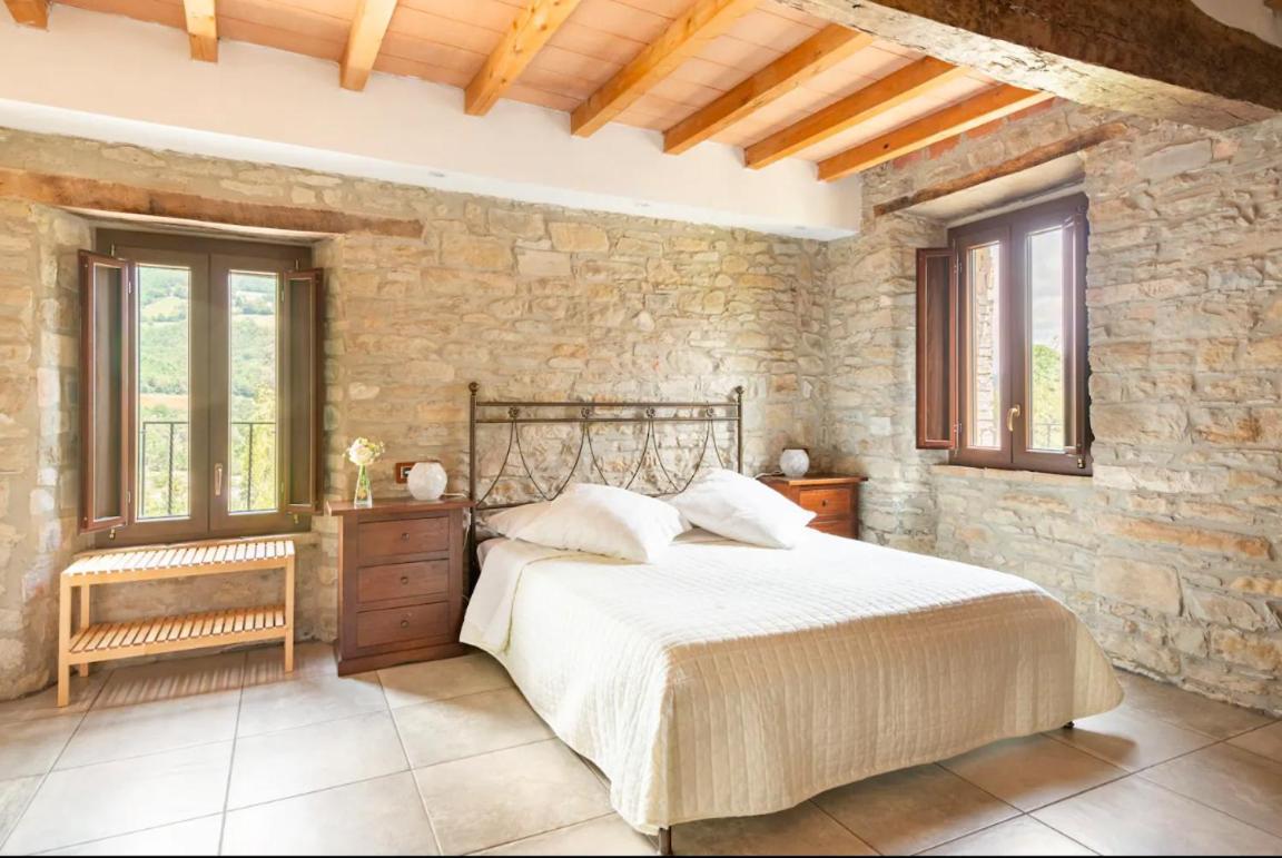 Agriturismo Il Salice Tizzano Val Parma Екстериор снимка
