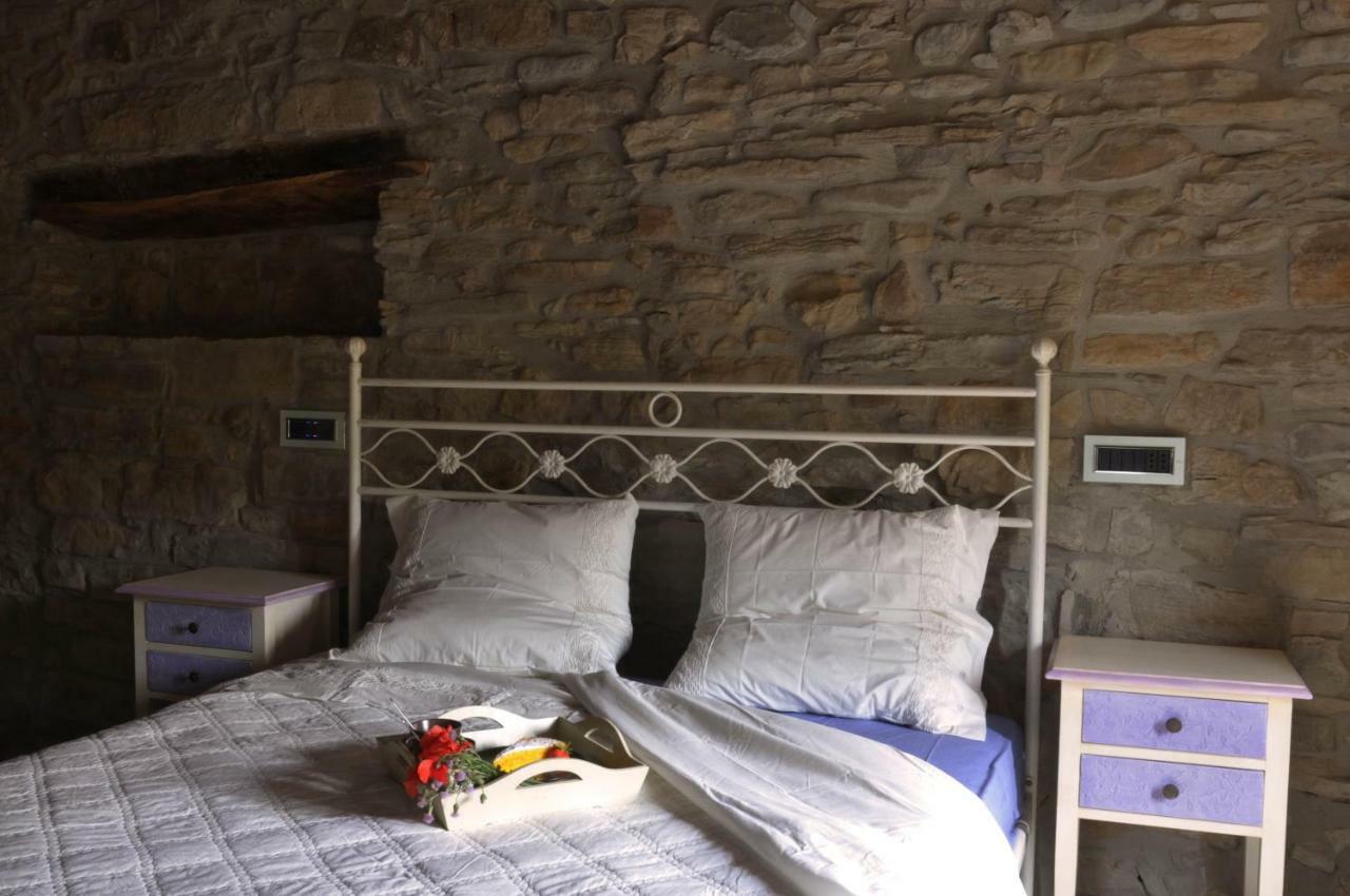 Agriturismo Il Salice Tizzano Val Parma Екстериор снимка